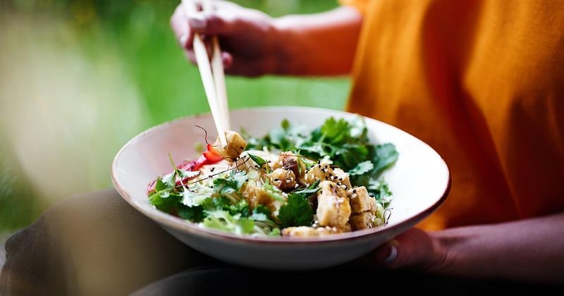 Comment cuisiner le tofu pour qu'il soit savoureux : 7 astuces