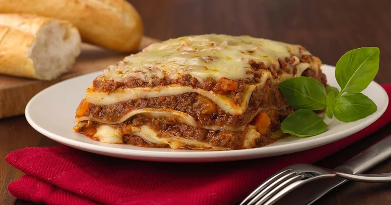 Lasagnes ou gratin : quel plat choisir selon la situation ?